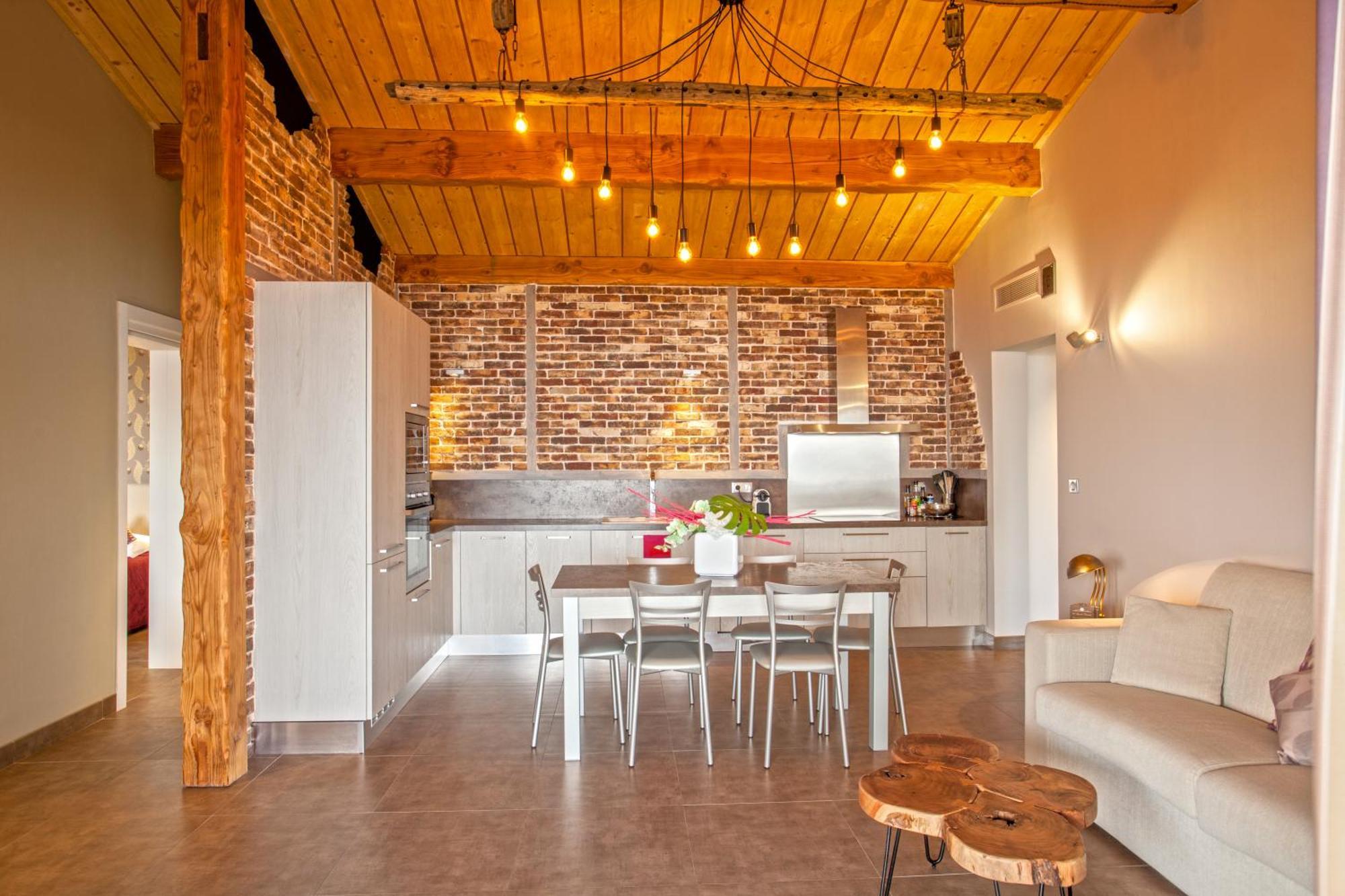 Вилла Domaine Arcobiato Ольмето Экстерьер фото